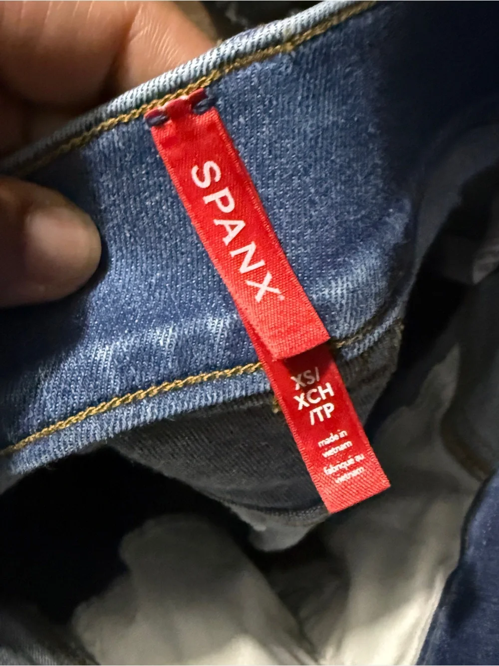 Spanx Everywear Jeans Women's XS Pull On Stretchy Fit in Vintage Indigo Wash